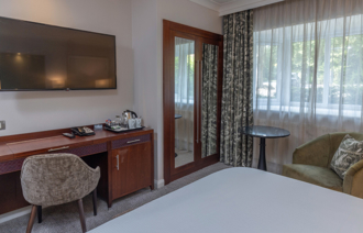 Carousel Desktop Classicaccessibledouble 05